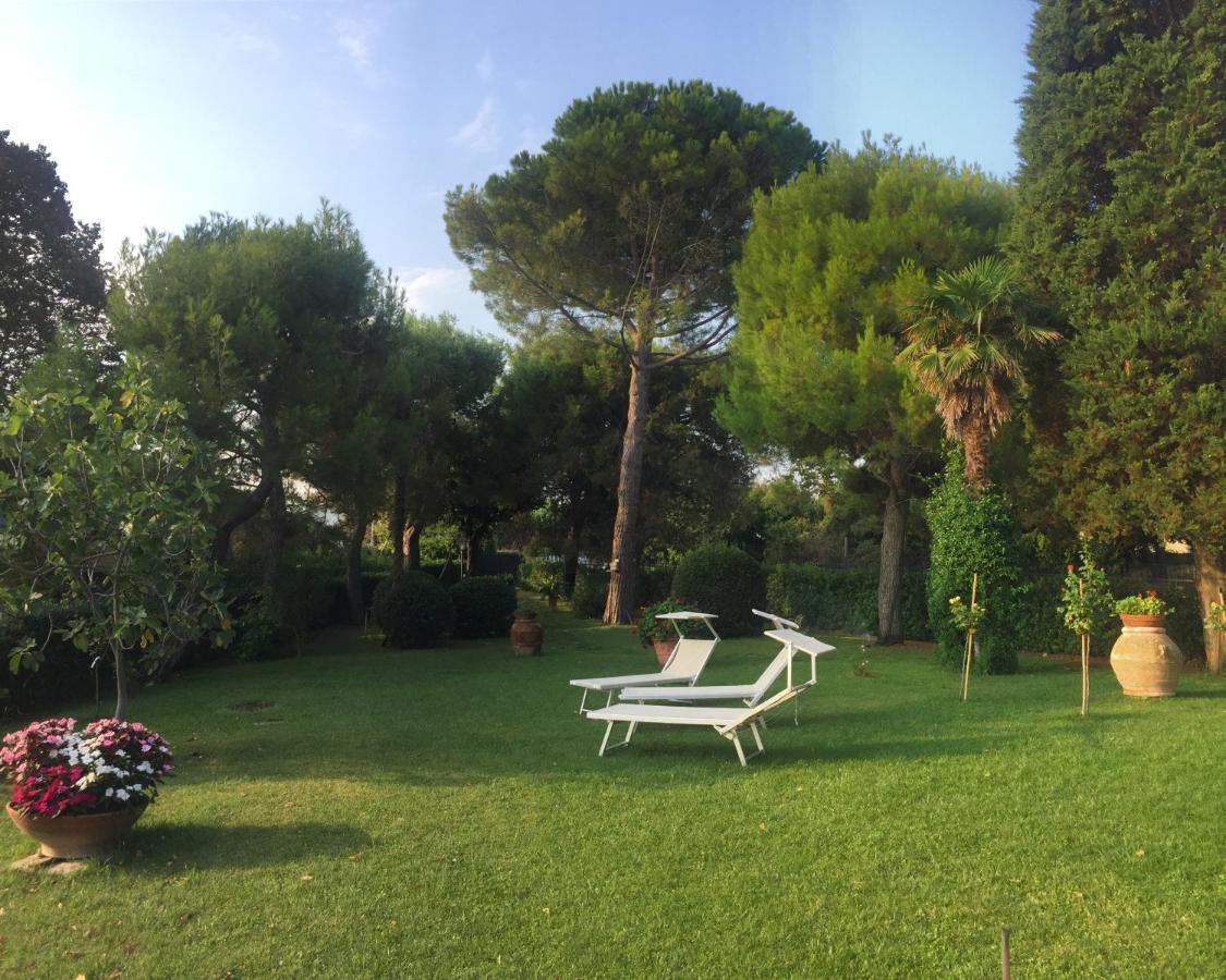 Ilpoggetto Bed&Breakfast Civitanova Marche Bagian luar foto